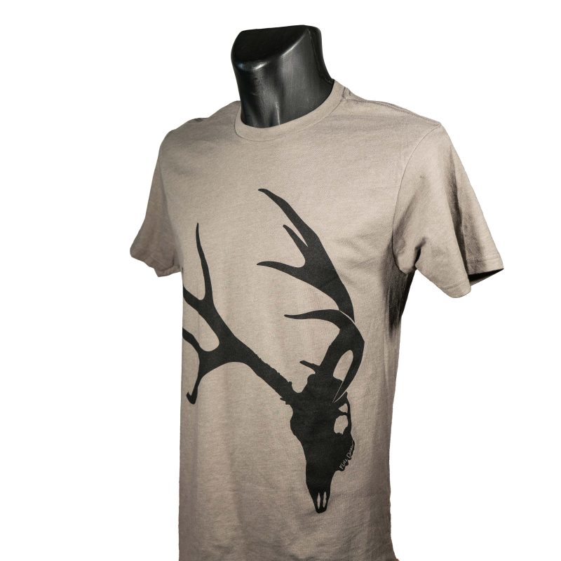 Wrap Around Muley Skull Stone Gray – Men’s T-Shirt - Image 3